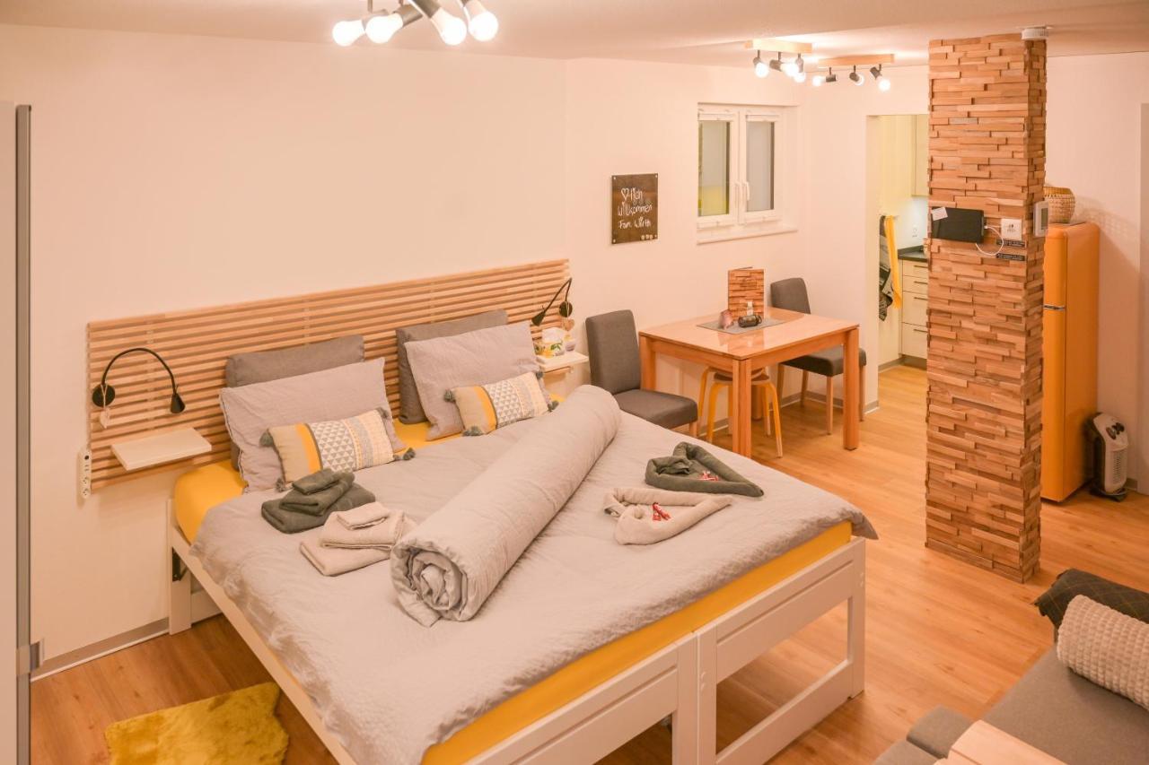 Ambassador Yellow Home 格雷兴 外观 照片