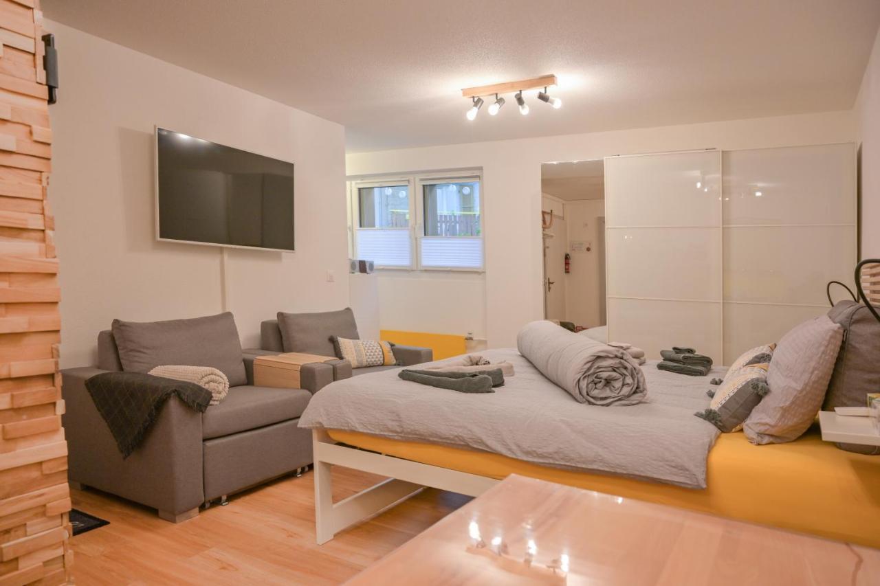 Ambassador Yellow Home 格雷兴 外观 照片